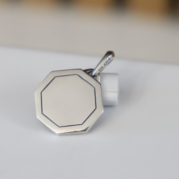 David Yurman Men's Sterling Silver 21mm St Saint Patrick Pendant Amulet - Picture 4 of 6